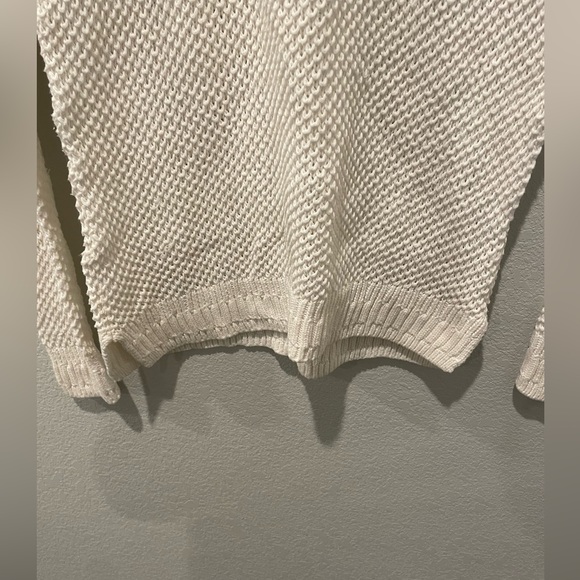 BP Women’s White/Cream Knit Long Sleeve Sweater Size Medium - Picture 6 of 7